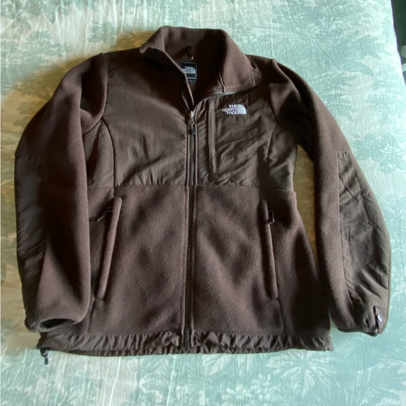 North Face Women’s Denali Fleece Jacket, Brown Color - Picture 10 of 10
